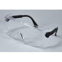ProVision® Overshield™ Eyewear Black frame/clear lens